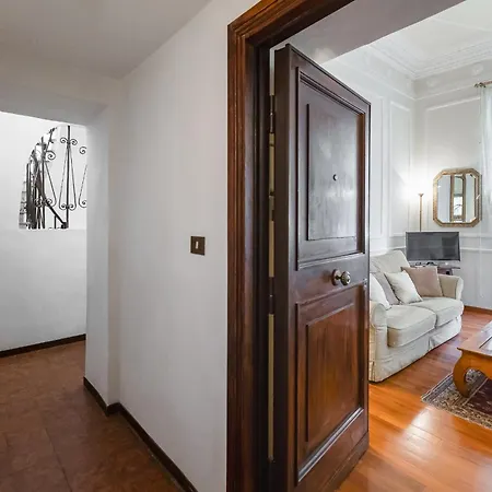 Trastevere Liberty House
